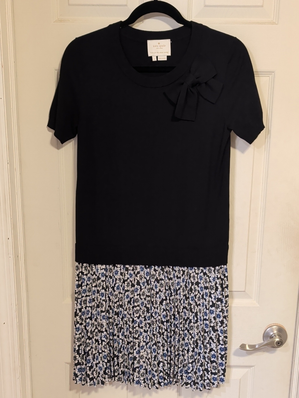Kate Spade Hollyhock Pleated Skirt Dress Black/Blue Floral With Bow Size Small